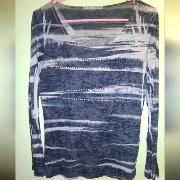 Maurices long sleeve bling top - Picture 6 of 7